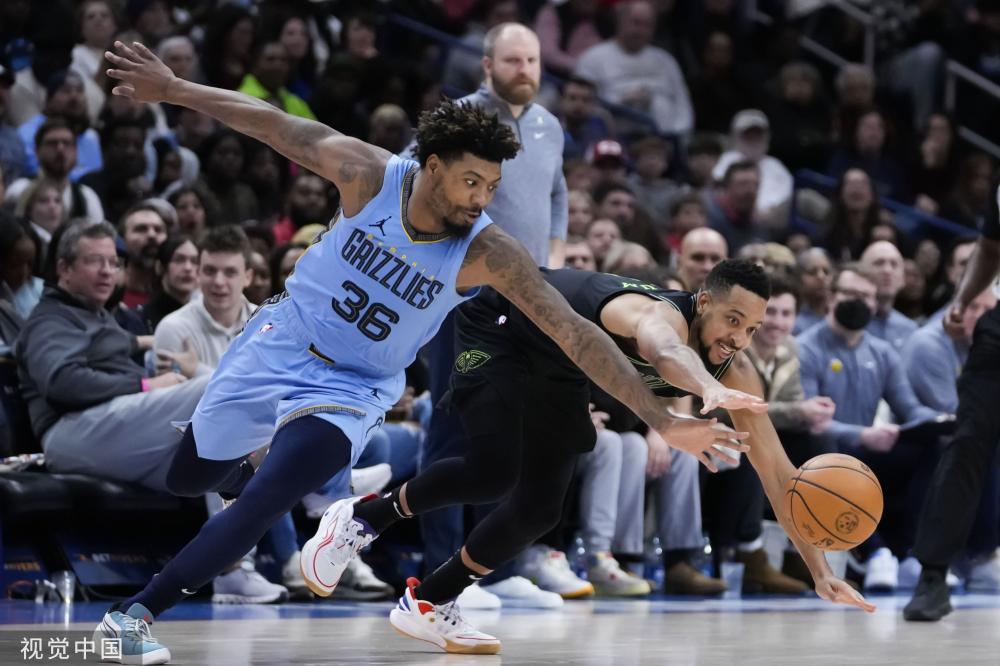 感和理性中 感和理性中